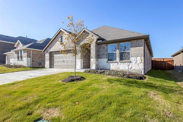 Photo - 2110 Hummingbird St