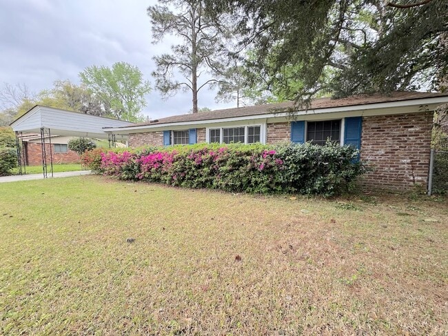 Photo - 106 Paradise Dr