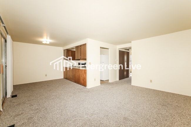 Photo - 7673 Mt Hood