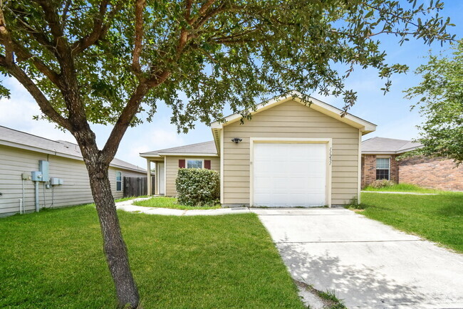 Building Photo - 11231 Pecan Canyon Rental