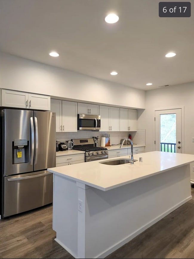 Photo - Fully Furnished Short-Term Rental | All Ut...