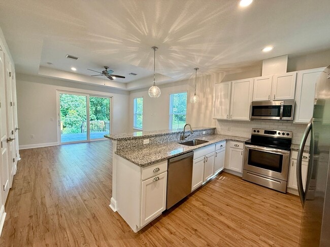 Photo - Gorgeous, Modern 2/2 Duplex in Orange City!