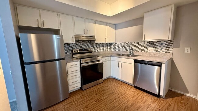 Photo - Central Park at East Bay