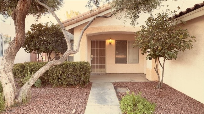 Building Photo - 1576 Comfort Hills St Rental