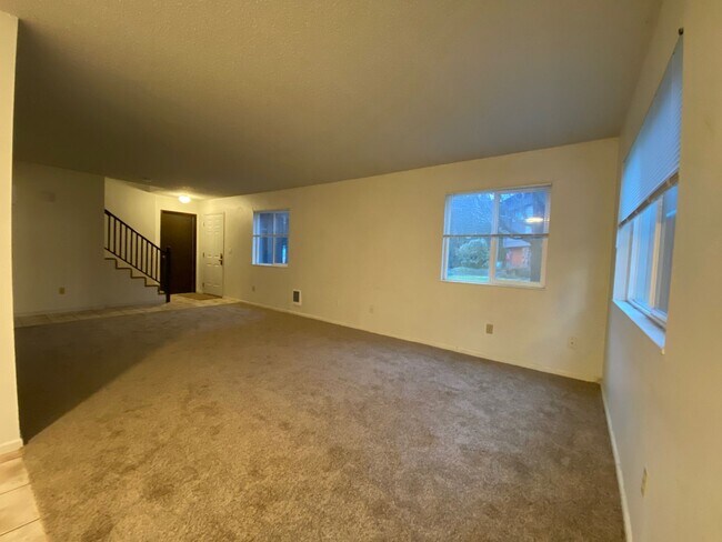 Photo - Application Pending - 3 Bedroom Condo for Rent - Hood River
