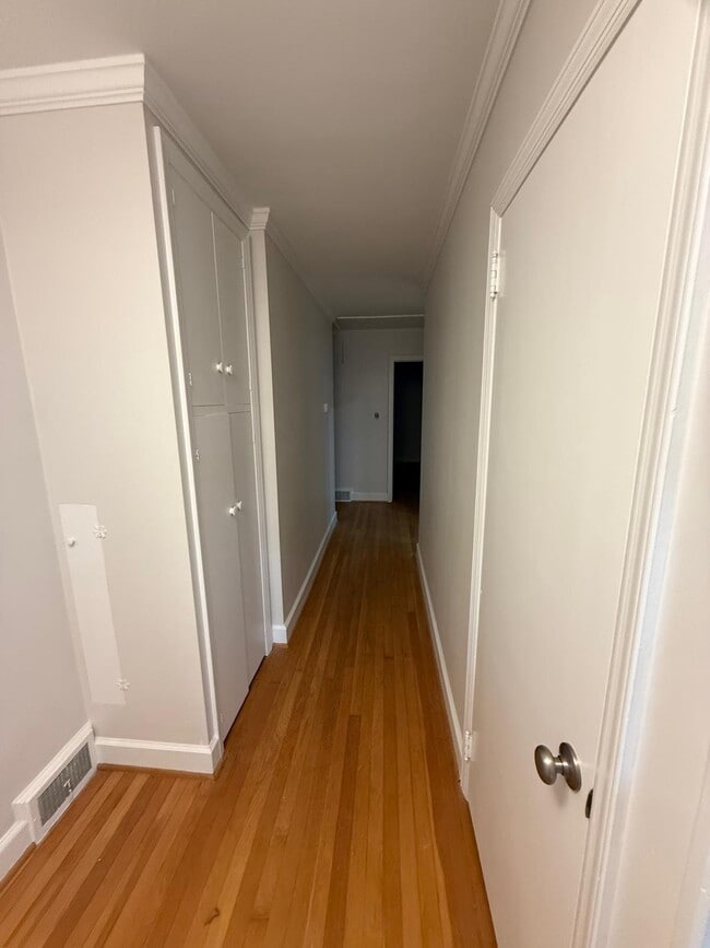 Photo - 2110 Villa Dr