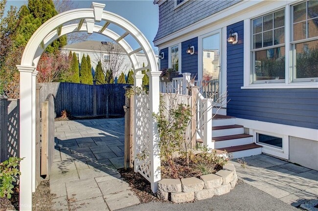 Photo - 2 Katzman Pl