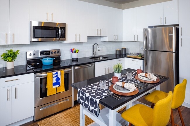 Photo - South Alex Apartments
