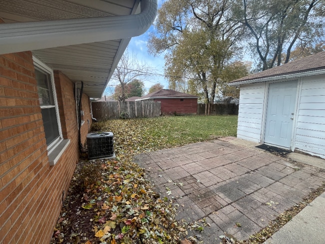 Photo - 2303 St Francis Ave