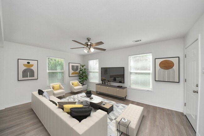 Photo - 7004 Conley St