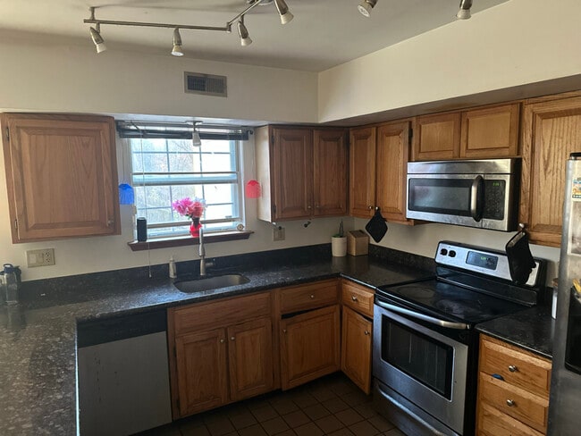 Photo - 4850 Corwen Ct