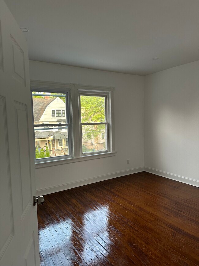 Photo - 274 Summit Ave Unit Apartment 2