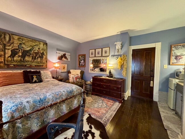 Photo - 425 S Washington St