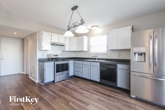 Photo - 5871 Marco Ct