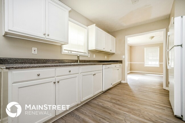 Photo - 5802 Mays Ridge Ct