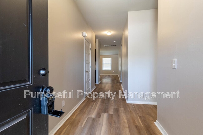 1301 Travertine Pl