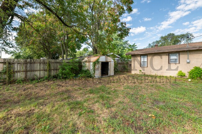 Photo - 4732 S Glenn Ave