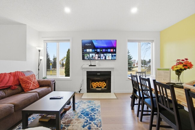Photo - 3909-3912 12 Ave NW Unit SI FL1-ID1564618P
