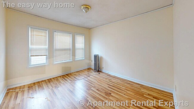 Photo - 5 Edgar Terrace Unidad #3