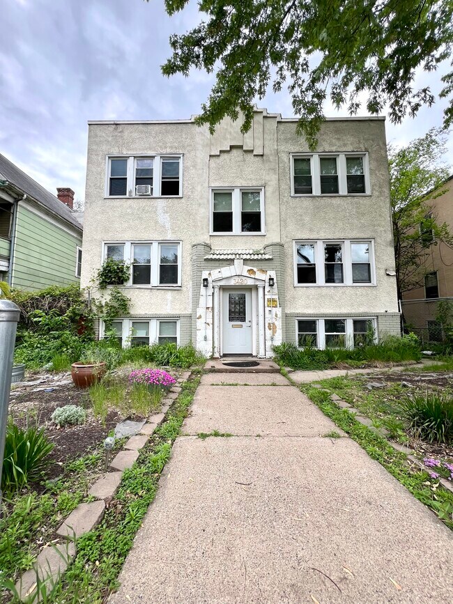 Photo - 3420 Chicago Ave