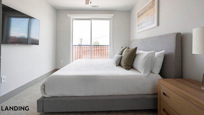 640 21st Ave N Unit 234