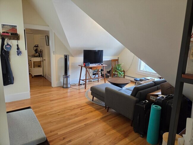 Photo - 27 Medford St Unit 3