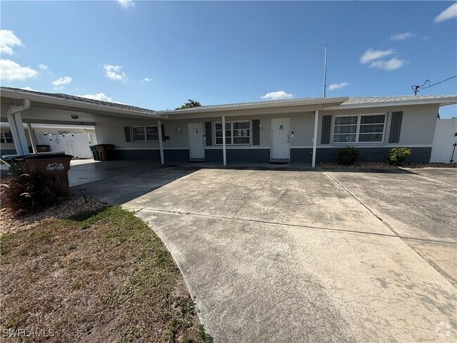 Building Photo - 1726 Bikini Ct Rental