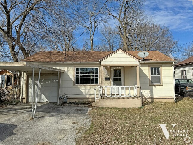 Building Photo - Delightful Two-Bedroom, One-Bathroom Home ...