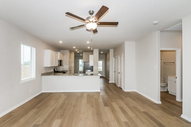 Photo - 429 San Miguel Crk Dr