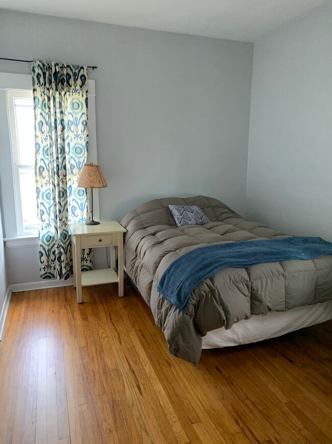 Photo - 1493 Lincoln Ave