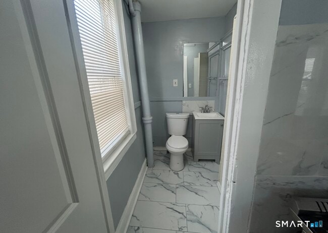 Photo - 98 Wolcott St