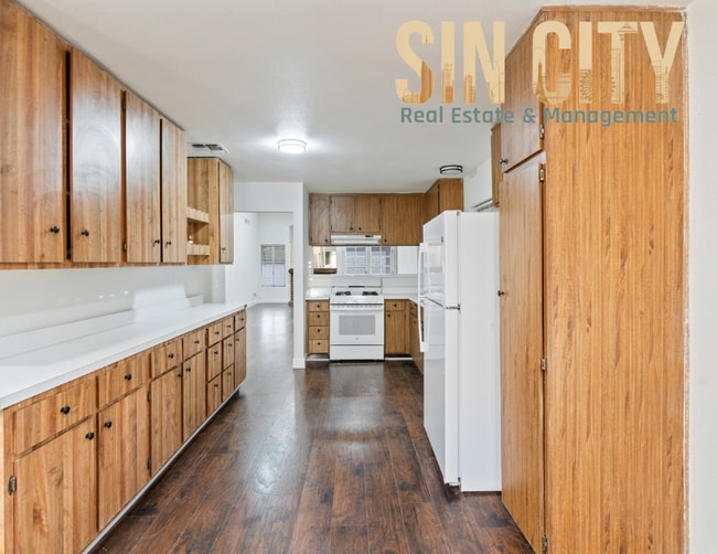 Photo - 2366 Aqua Vista Ave