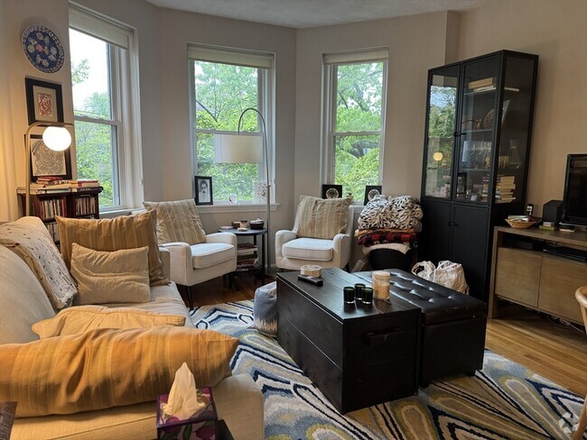 Building Photo - 1409 Commonwealth Ave Unit 305 Rental