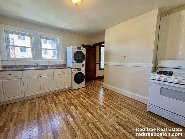 Photo - 155-157 Hillside St. Unit 2 Unit 2