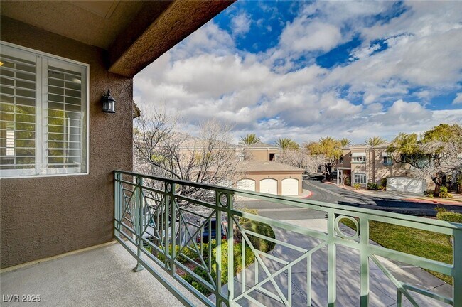 Building Photo - 1450 San Juan Hills Dr Unit 105