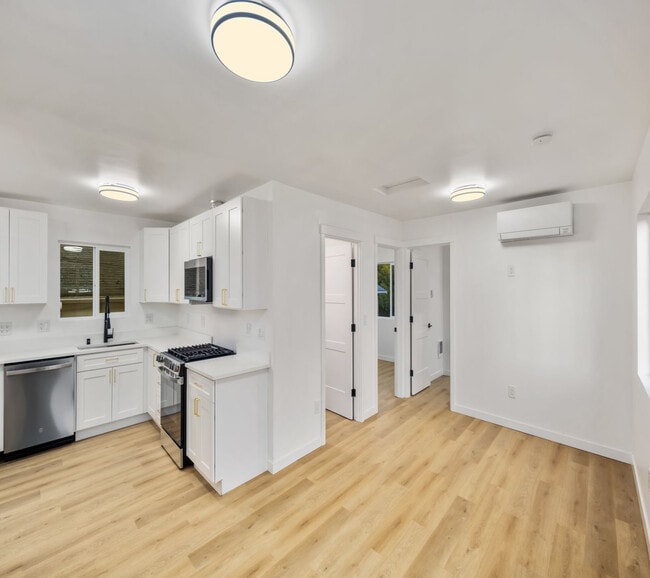 Photo - 5945 Fauntleroy Way SW Unit A