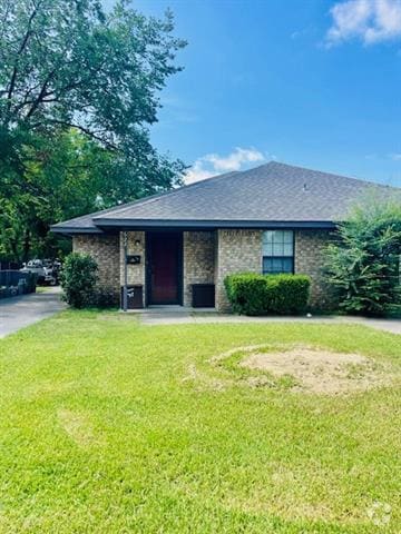 Building Photo - 622 W Belden St Rental