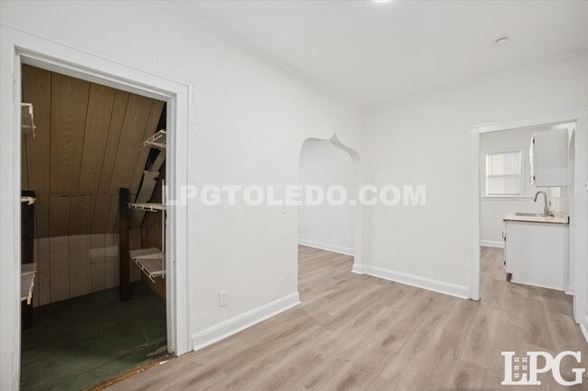 Photo - 950 Oak St Unit 1