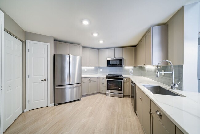 The Aven at Newton Highlands