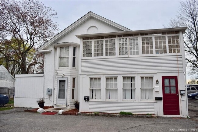 Building Photo - 58 White St Unit 2nd flr