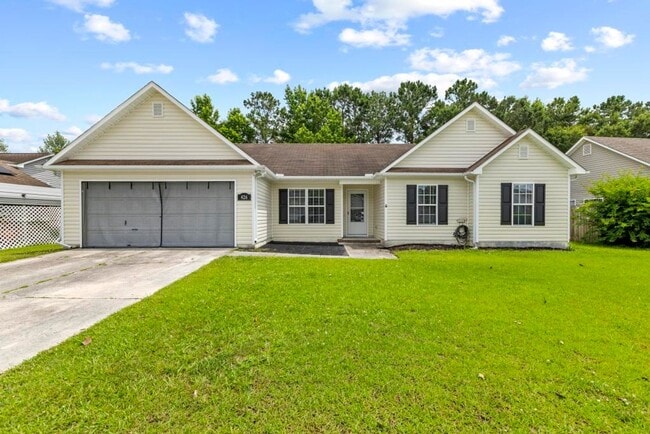 Building Photo - The Perfect Blend of Comfort, Space and Style