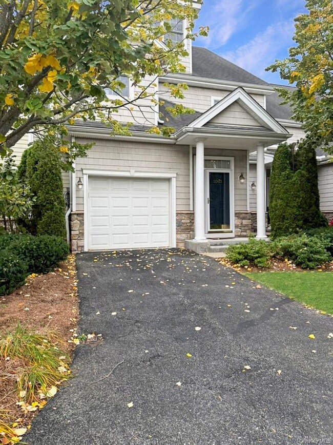 Building Photo - 2003 Half Moon Bay Dr Unit 2003