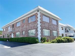 Building Photo - 310 S Cypress Rd Rental