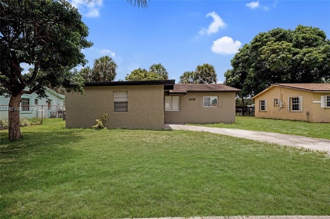 Photo - 2530 NW 26th Ave House