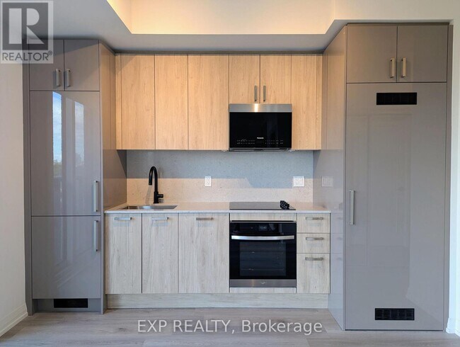 Photo - 280 Dundas St W Unit 814