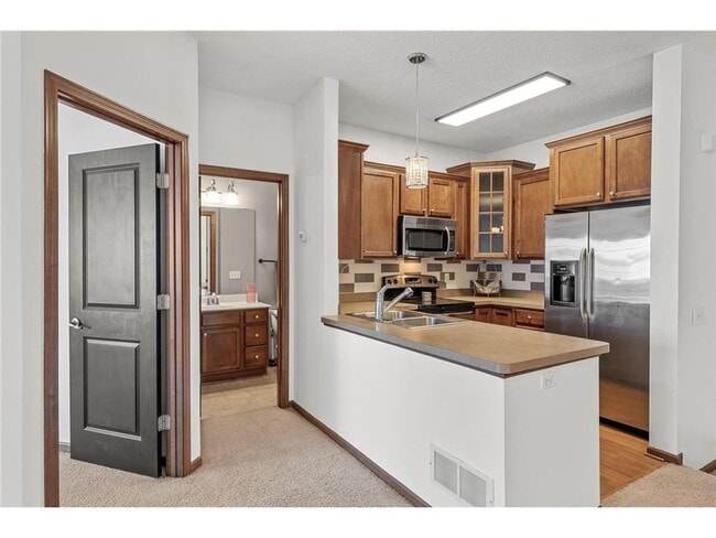 Photo - Awesome otesgo property for lease, 3 beds 2 baths, updates through-out!