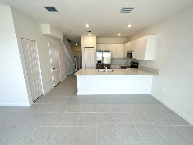 Photo - 2330 NW 125 St