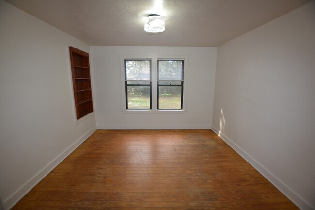 Photo - 2246 SE 3rd Ave