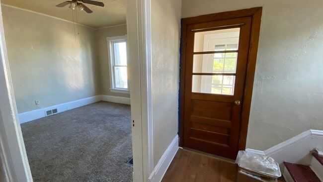 Photo - 401 1st Ave