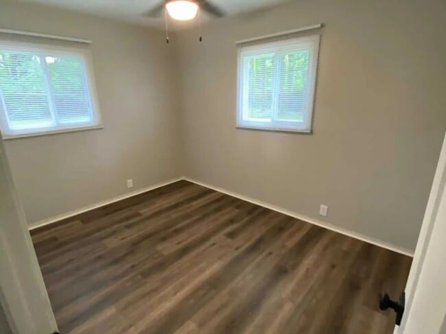 Photo - 3905 Poplar St